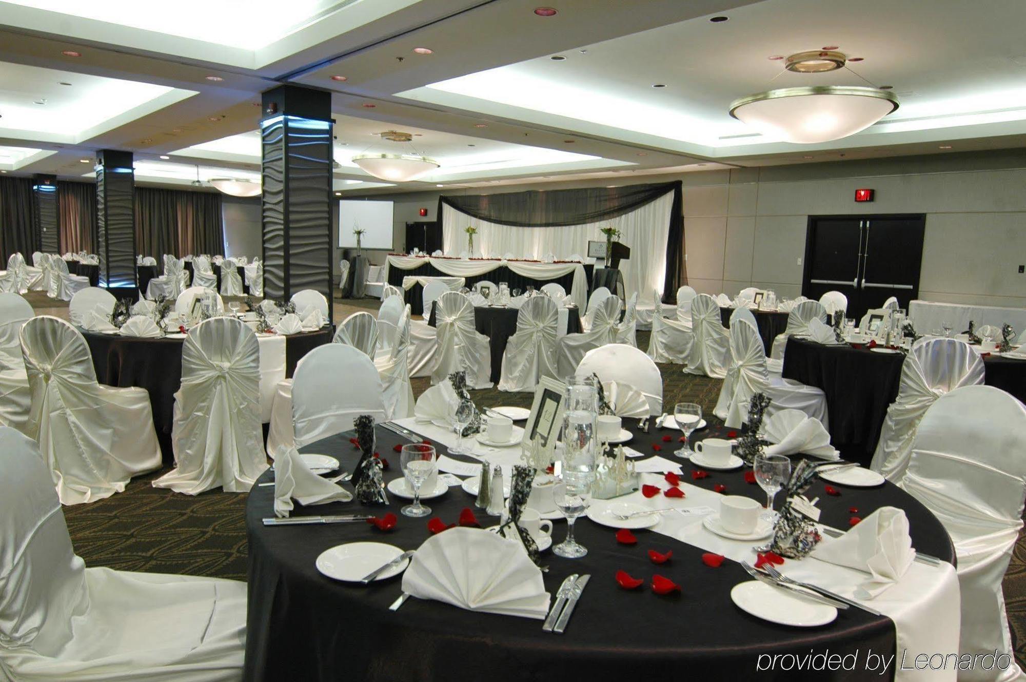 Delta Hotels By Marriott Edmonton Centre Suites Εστιατόριο φωτογραφία